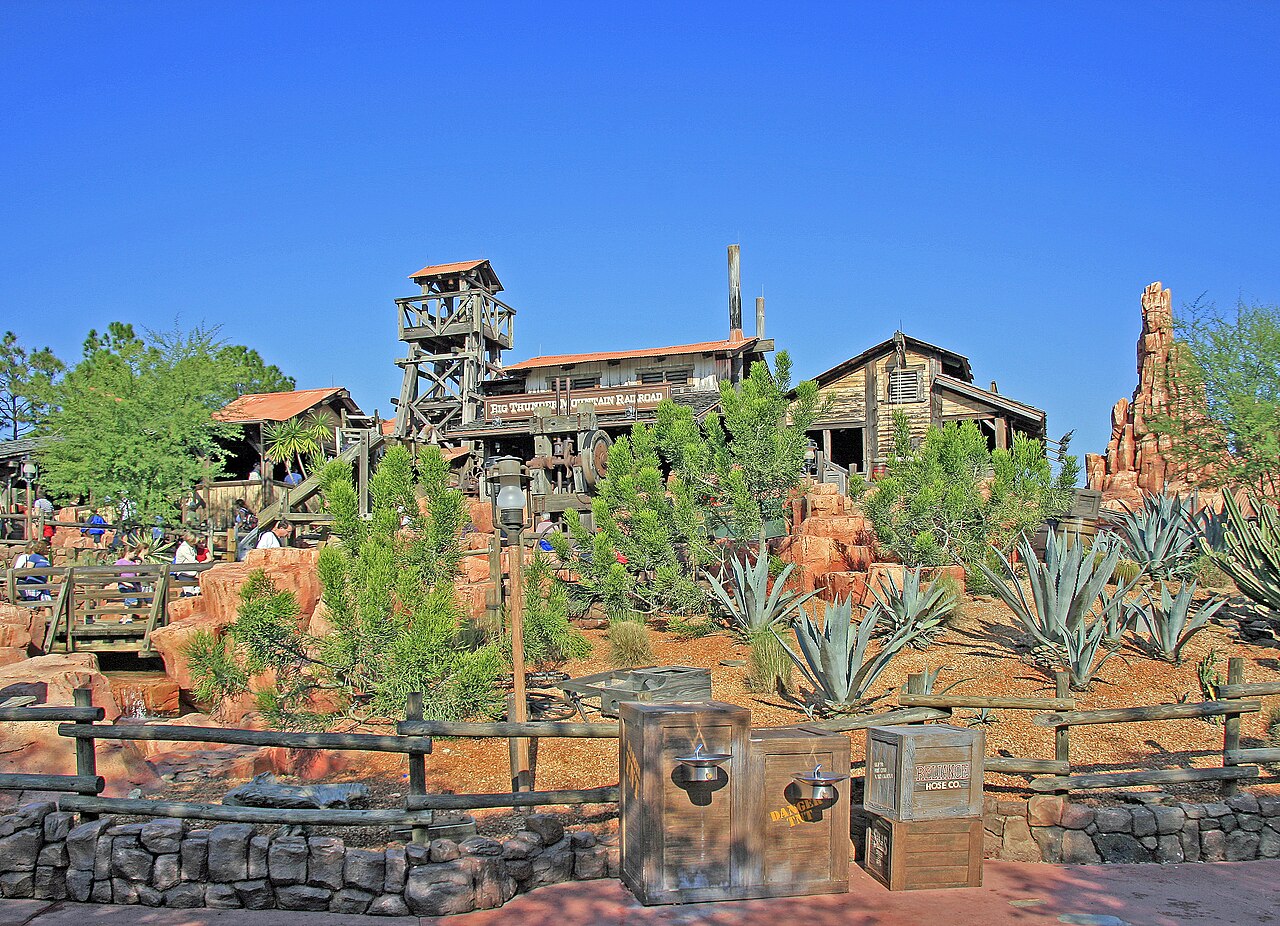 Disney Magic Kingdom - Big Thunder Mountain Railroad