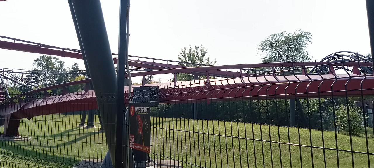 X-Flight at Six Flags Great America