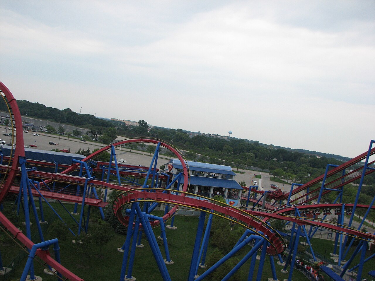 Superman - Ultimate Flight at Six Flags Great America