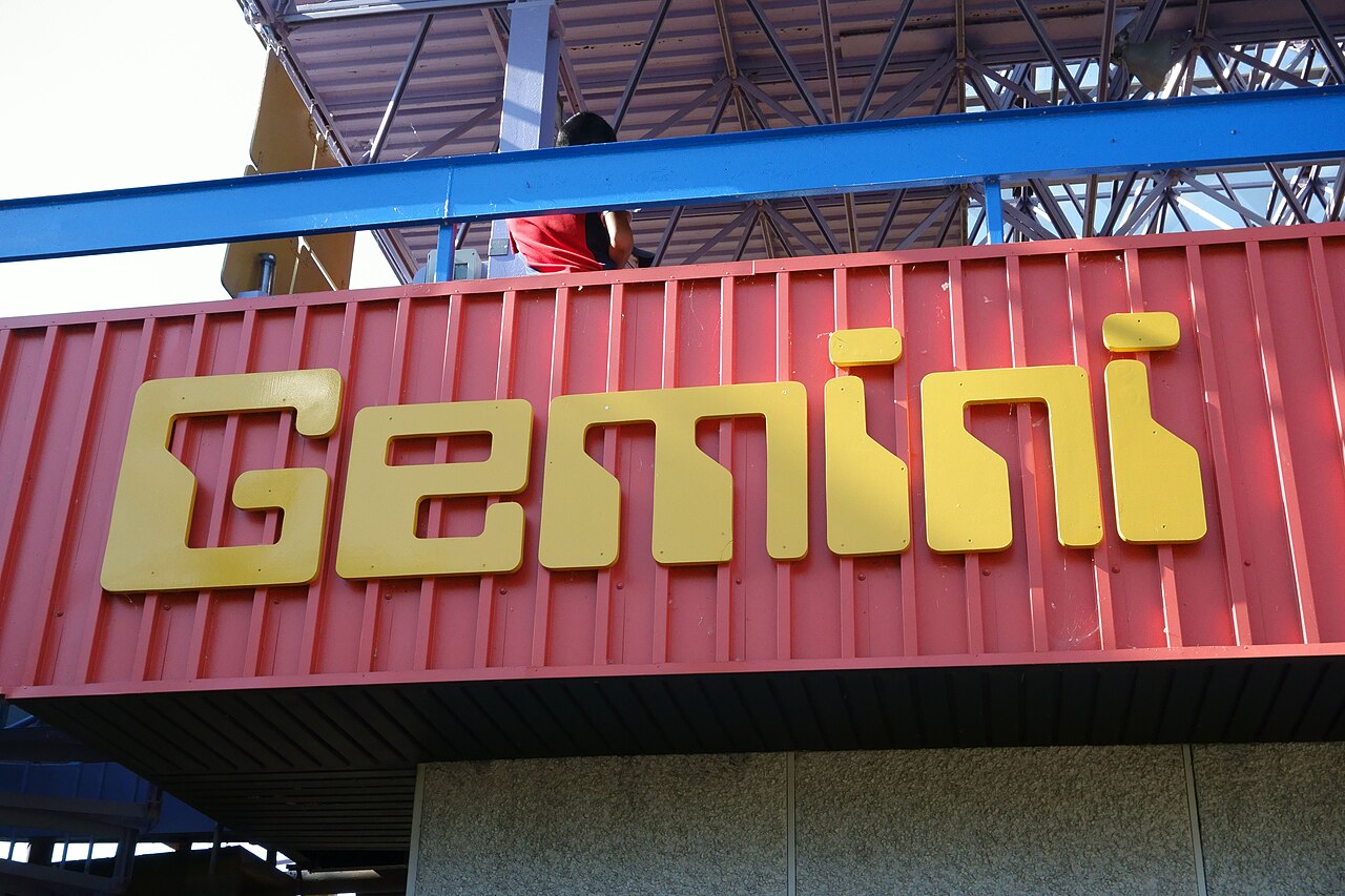 Sign for Gemini (roller coaster) at Cedar Point