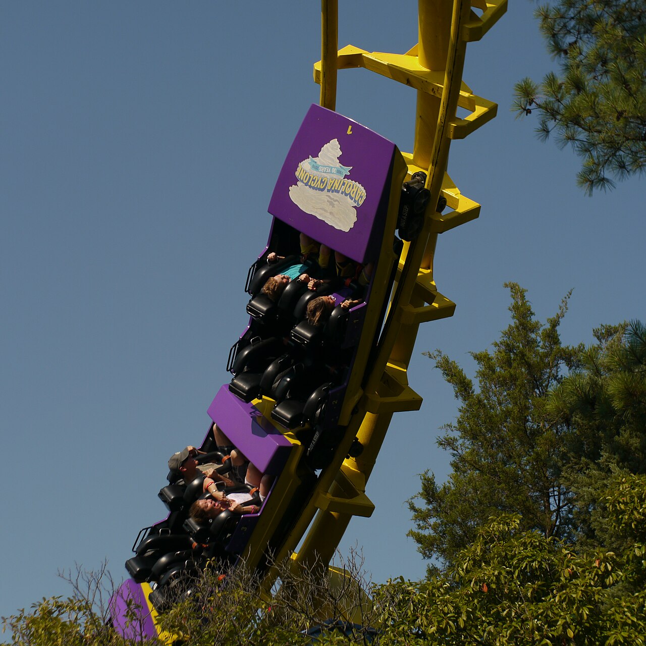 Carolina Cyclone at Carowinds