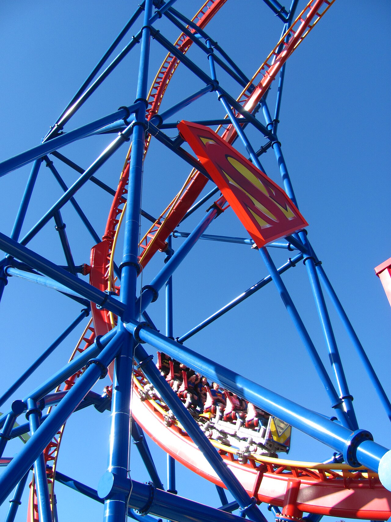 Superman Ultimate Flight at Six Flags Discovery Kingdom