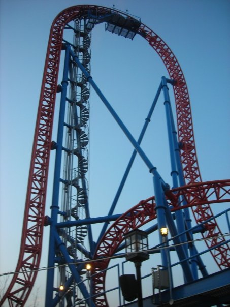Fahrenheit's lift hill