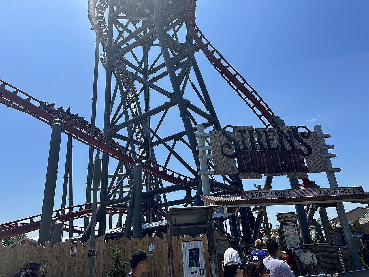 Siren’s Curse at Cedar Point