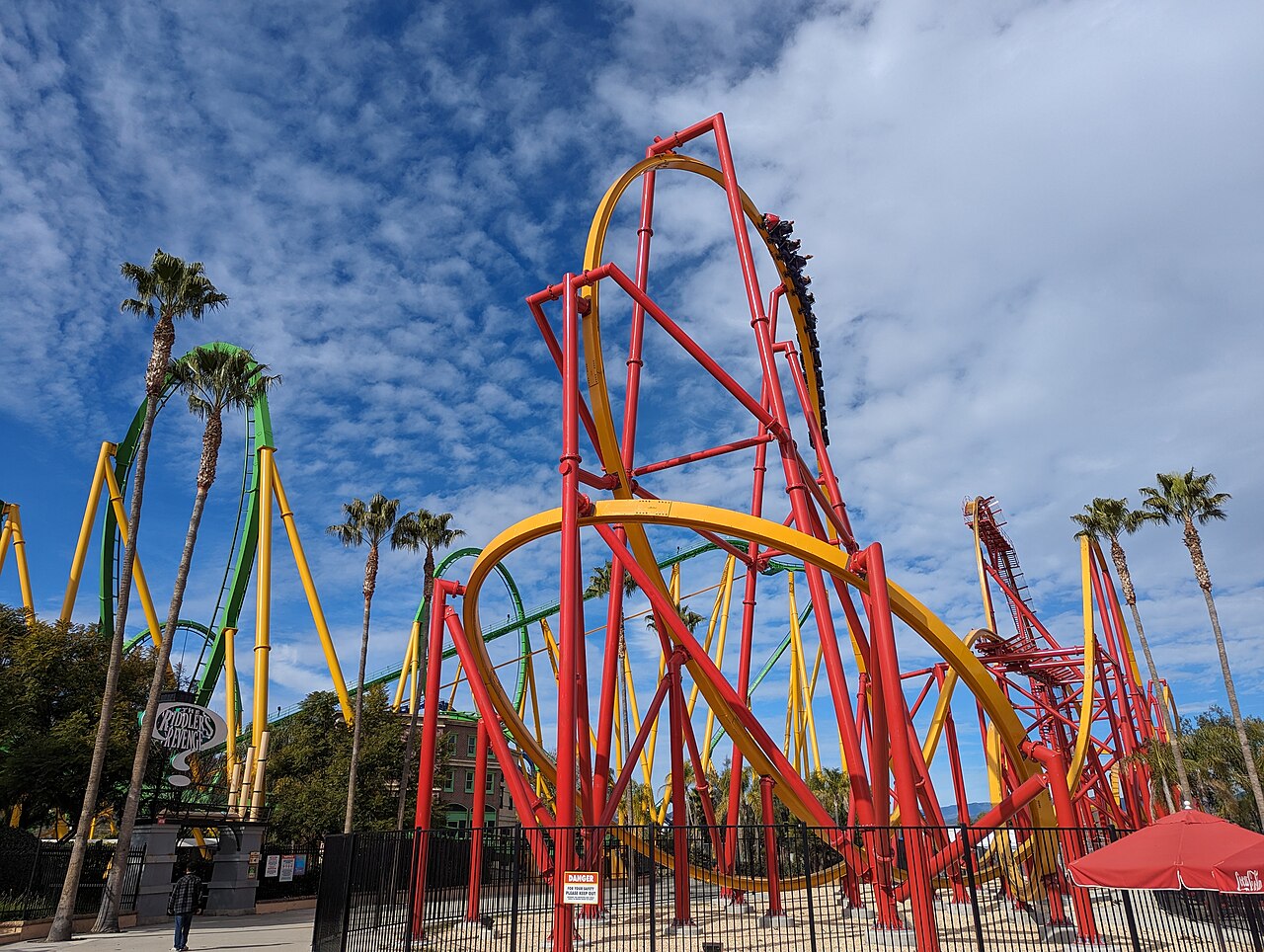 Wonder Woman Flight of Courage at Six Flags Magic Mountain