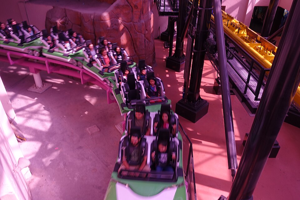 Canyon Blaster at Adventuredome