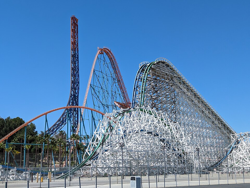 Twisted Colossus