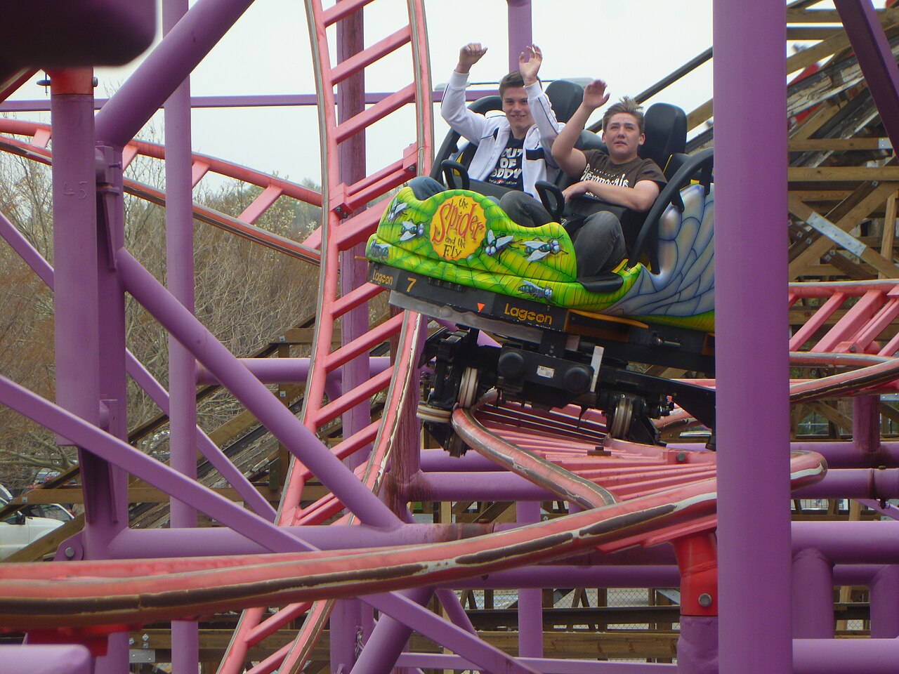 The Spider showing the vehicle design while operating at Lagoon Amusement Park