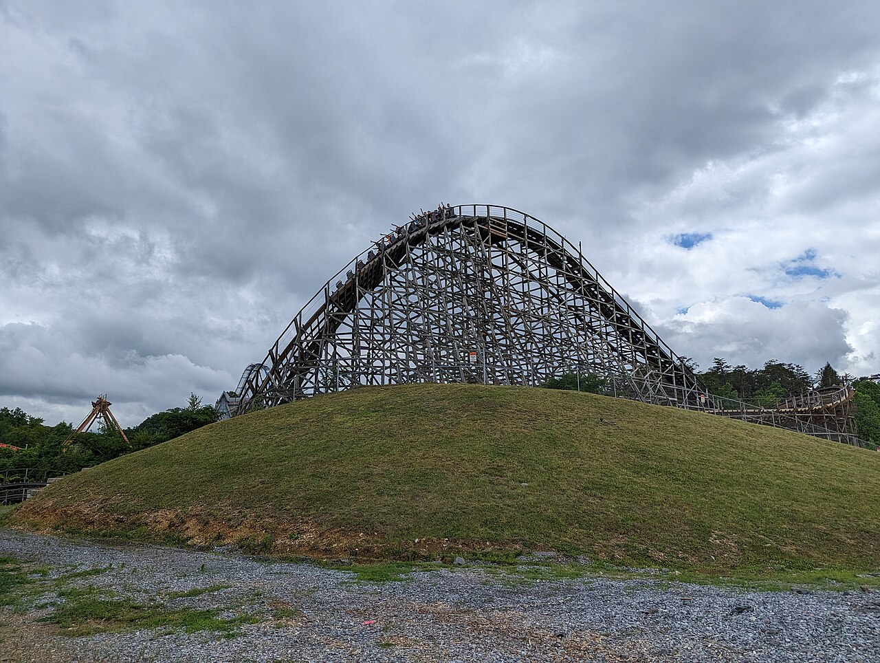 Thunderhead's back view