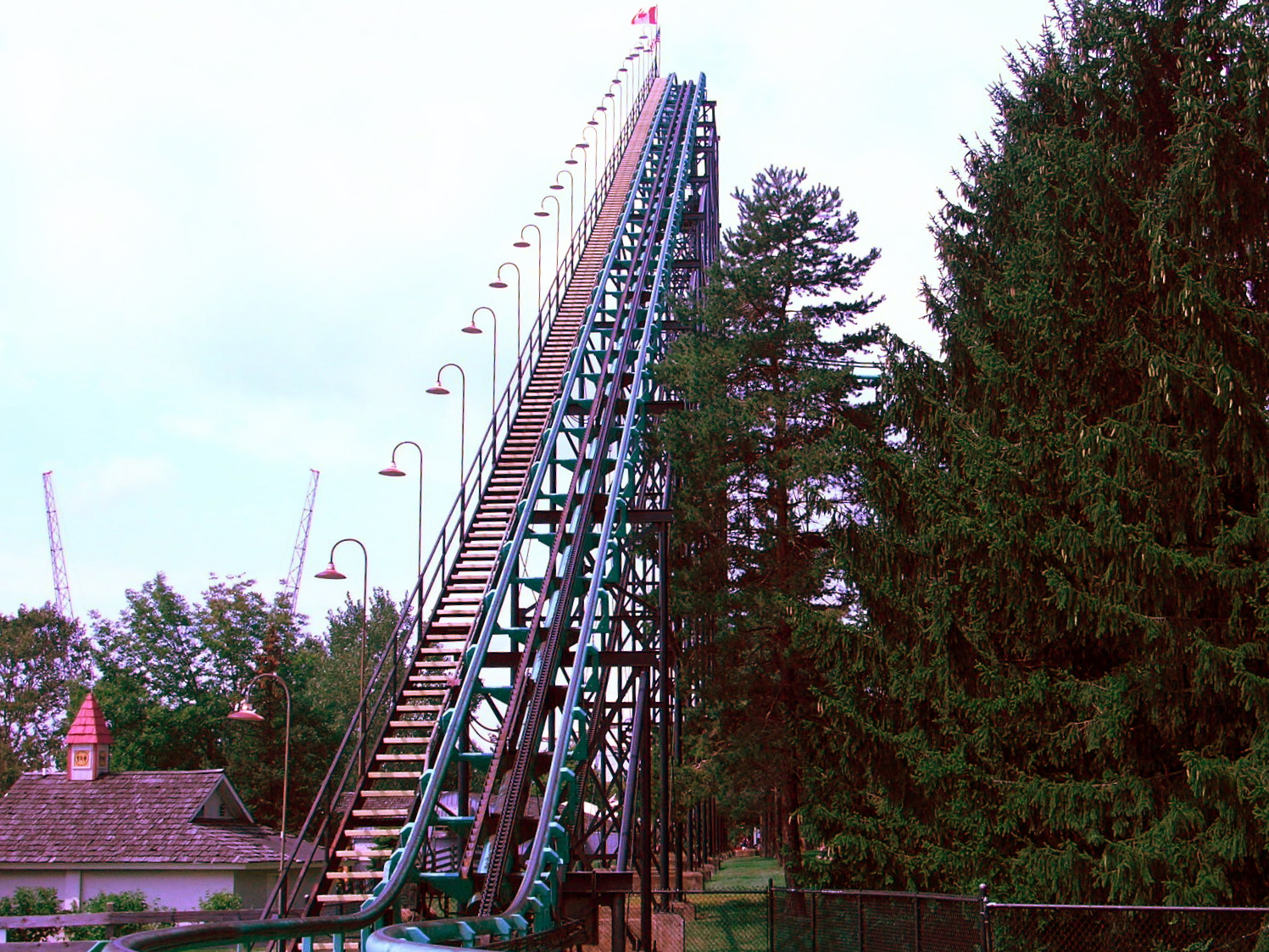 The lift hill of Viper at Darien Lake