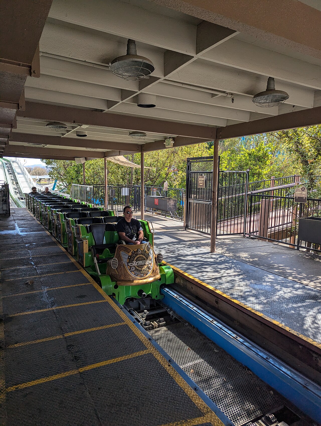 Twisted Colossus