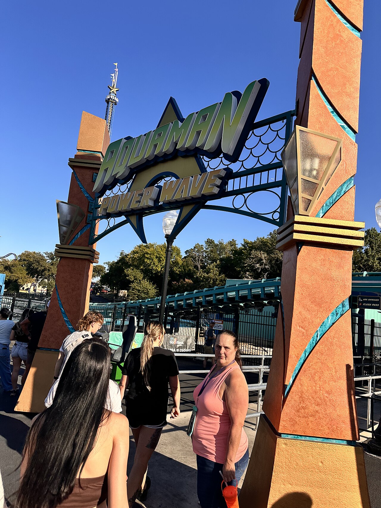 Aquaman: Power Wave at Six Flags Over Texas