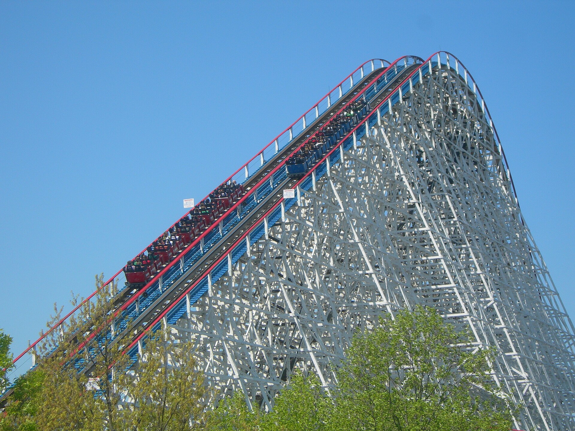 American Eagle at Six Flags Great America