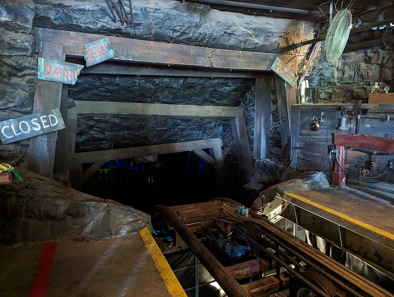 Mystery Mine at Dollywood