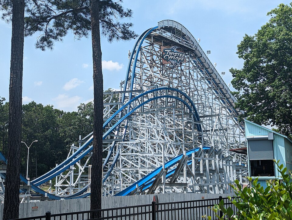 Twisted Cyclone
