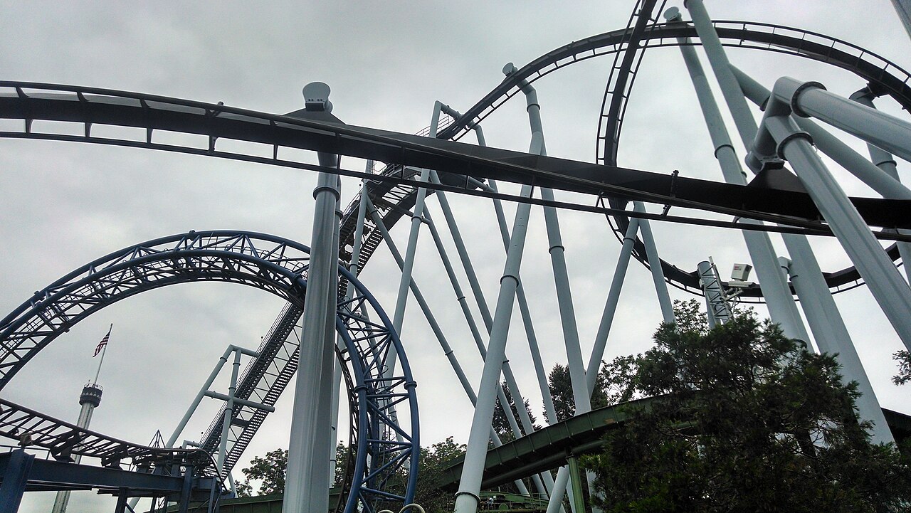 intertwined tracks of SooperDooperLooper and Great Bear