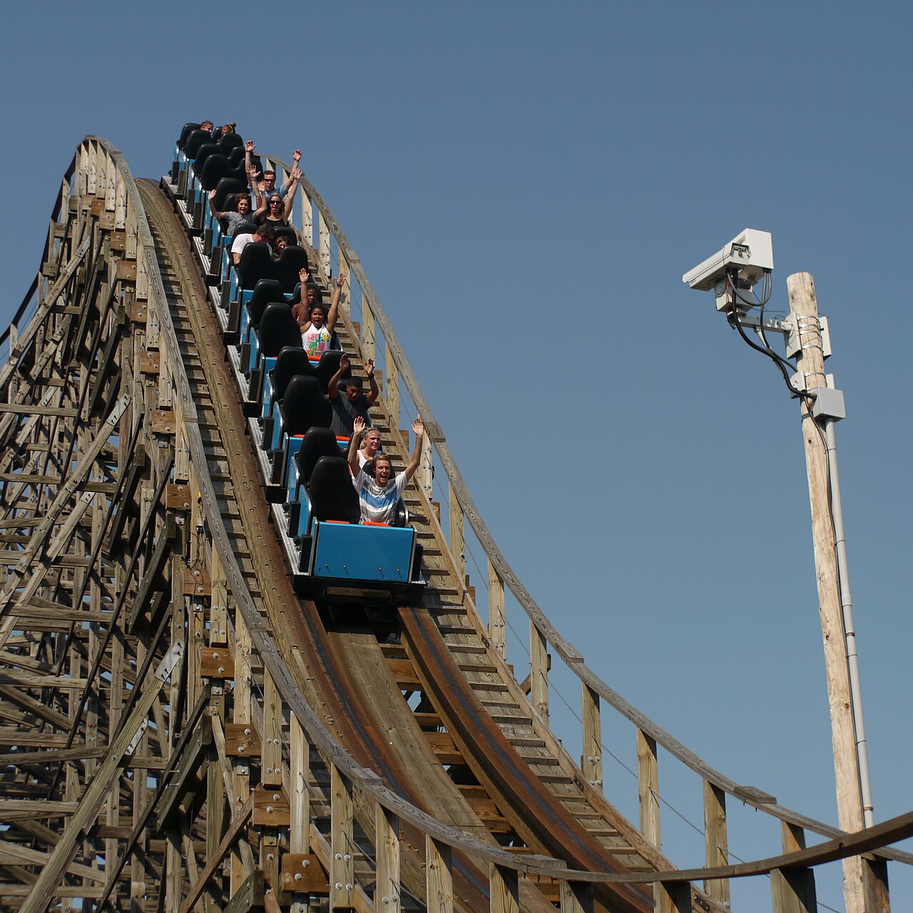 Hurler at Carowinds