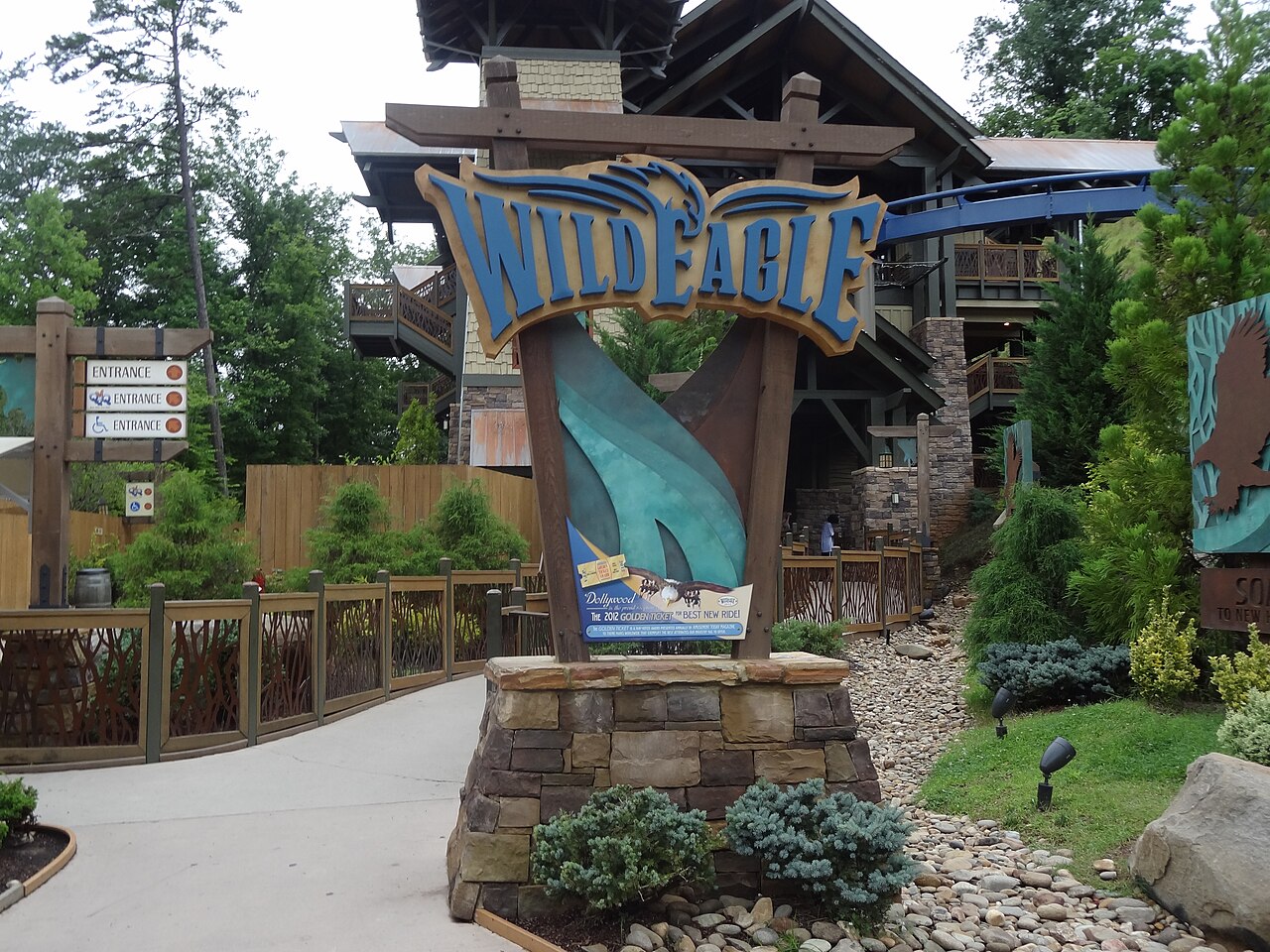 Wild Eagle at Dollywood