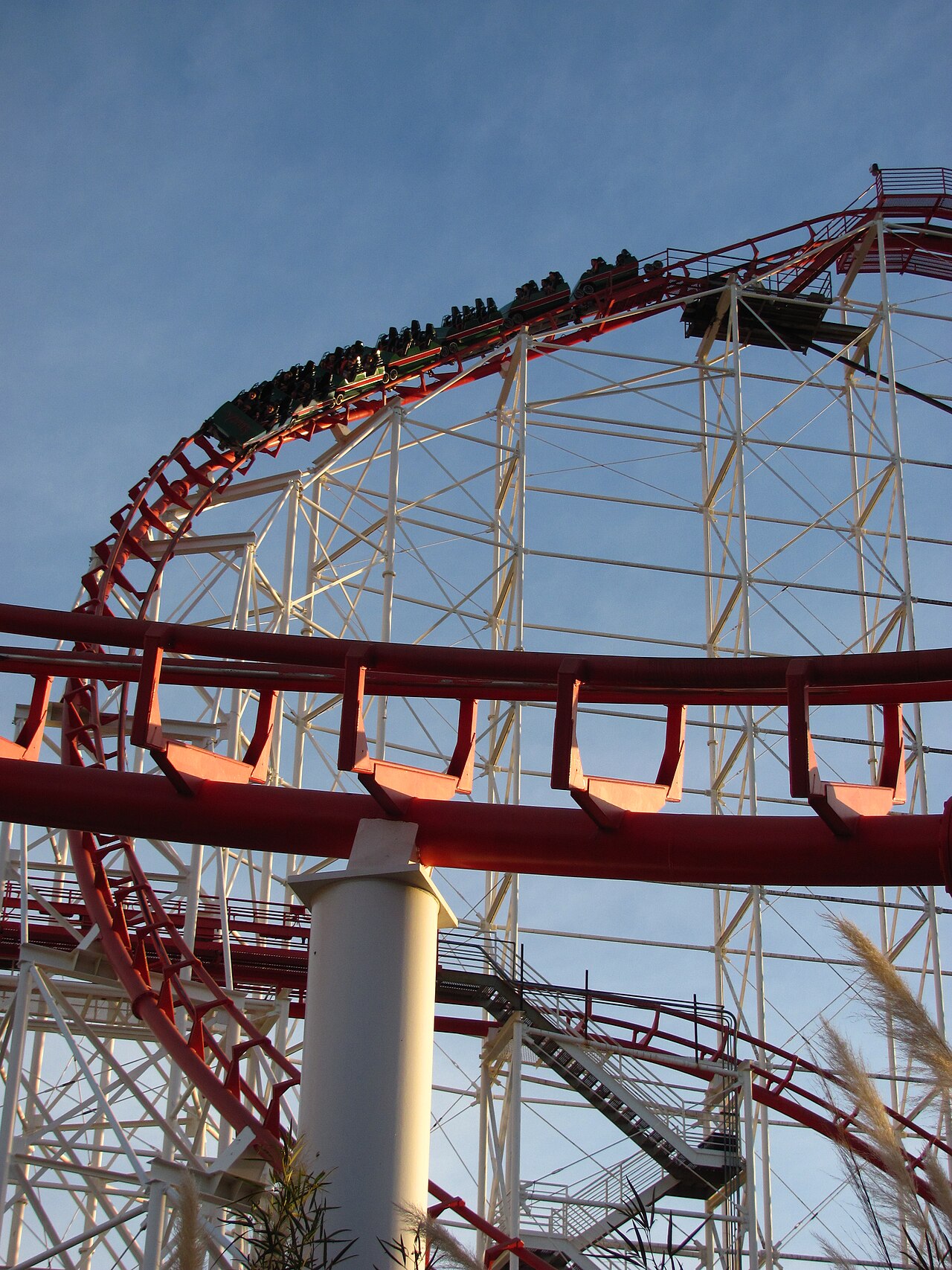 Viper at Six Flags Magic Mountain