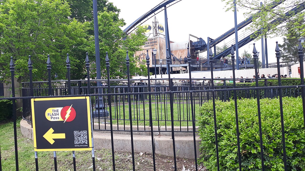 Batman The Ride at Mid America Adventure