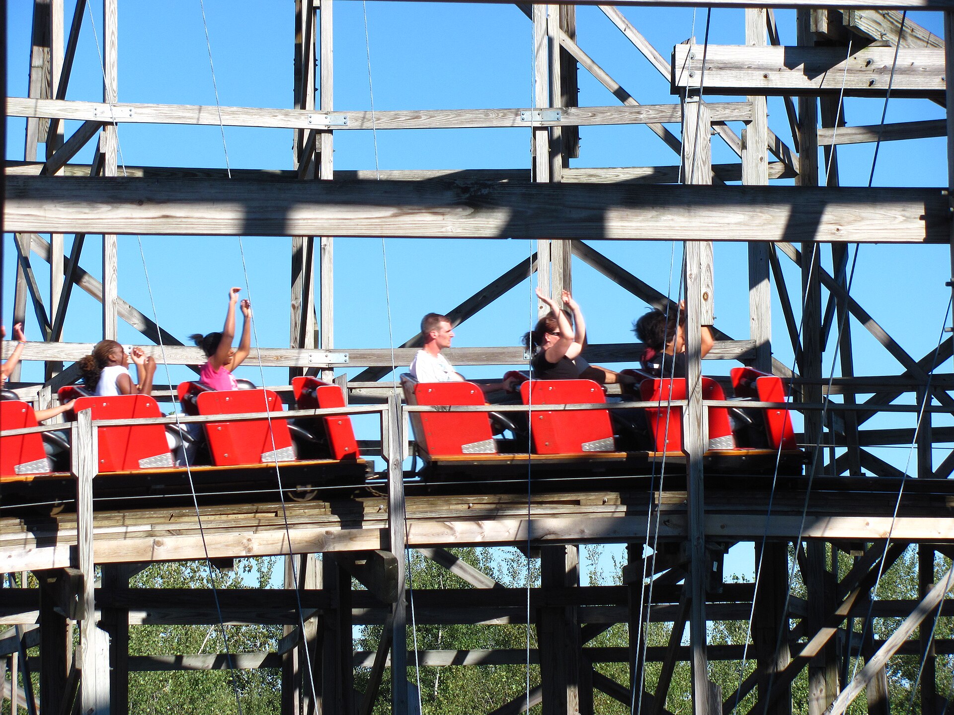 Wolverine Wildcat cars in motion at Michigan's Adventure
