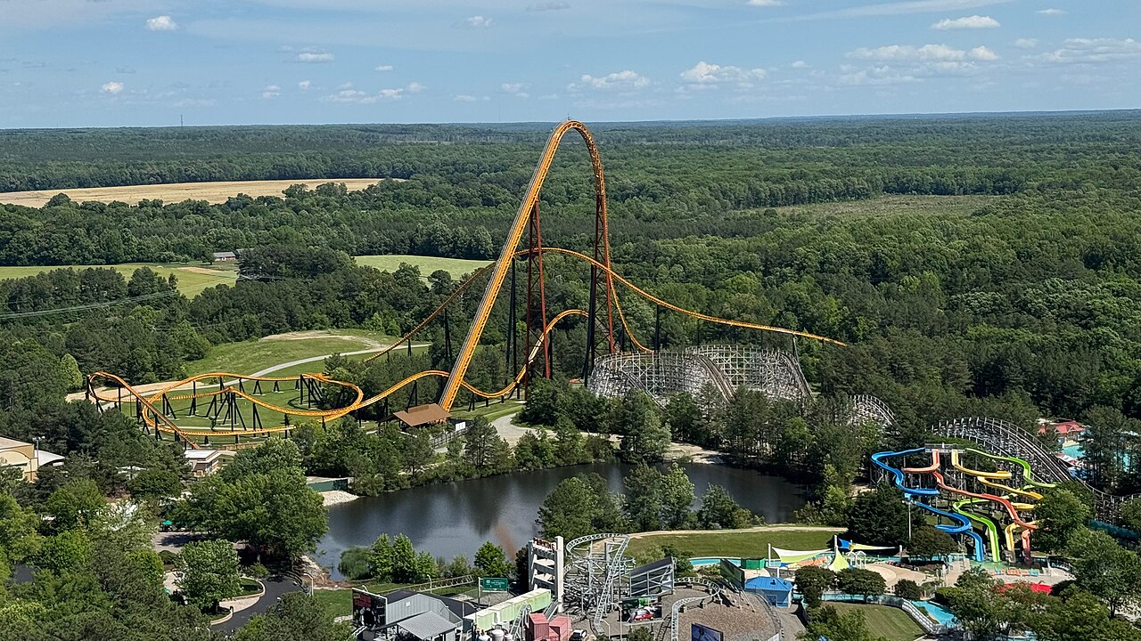 Pantherian, as seen from the Kings Dominion Eiffel Tower