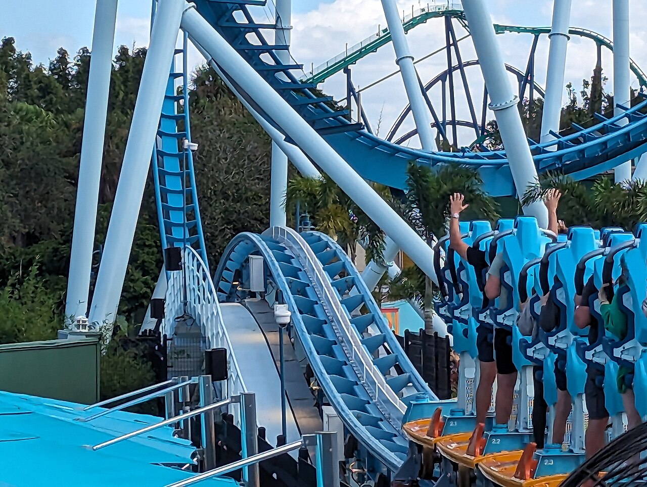 Pipeline: The Surf Coaster at SeaWorld Orlando