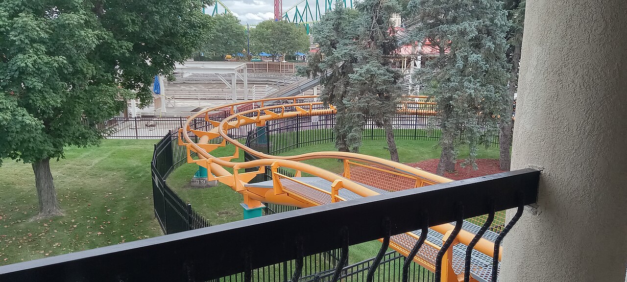 Corkscrew at Valleyfair
